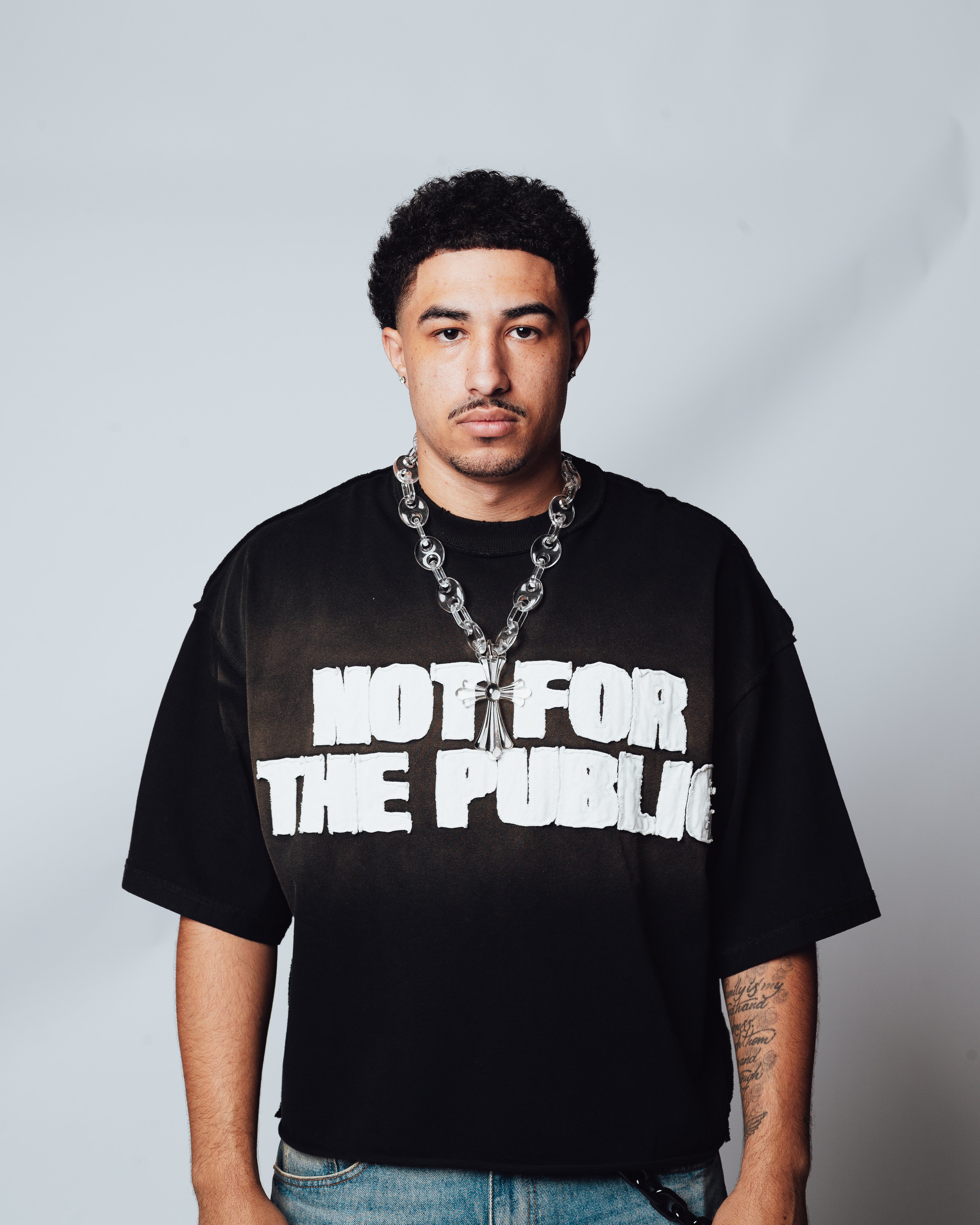 No Public Tee